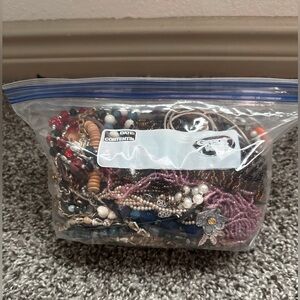 Jewelry 1/2 gal. grab bag (3-8lbs)